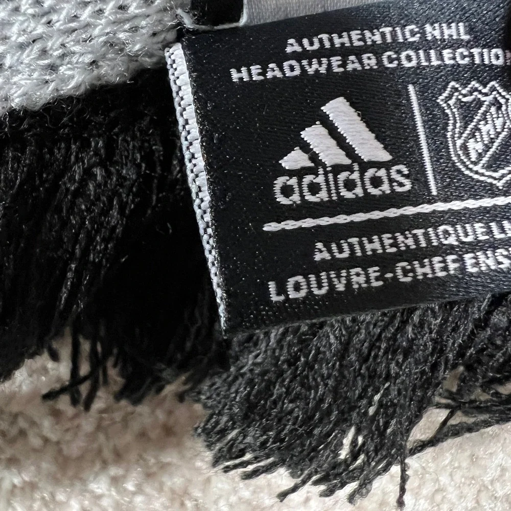 Adidas LA Kings NHL Knit Scarf Black Grey White Striped Fringed Fan Scarf New